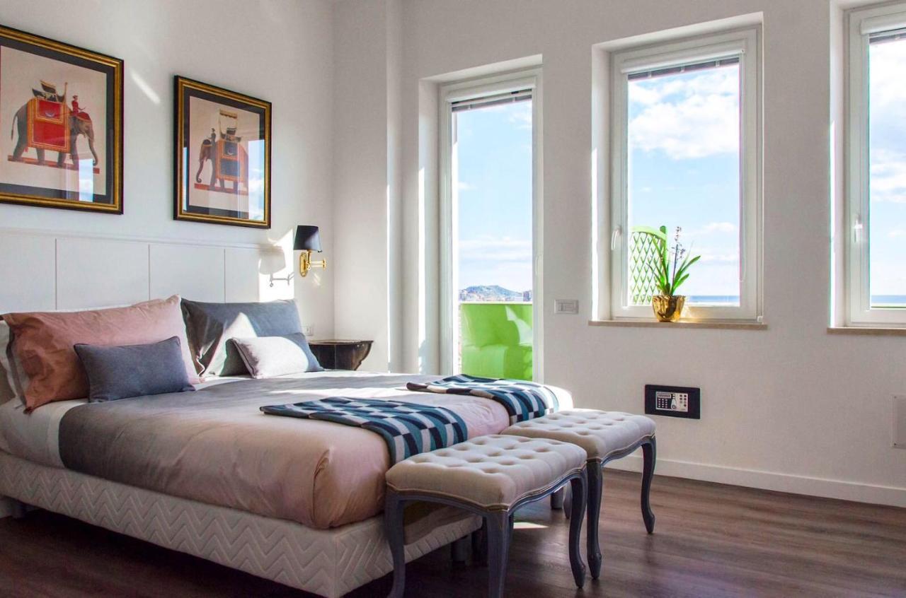 Eleventh Floor Suites Кальярі Екстер'єр фото